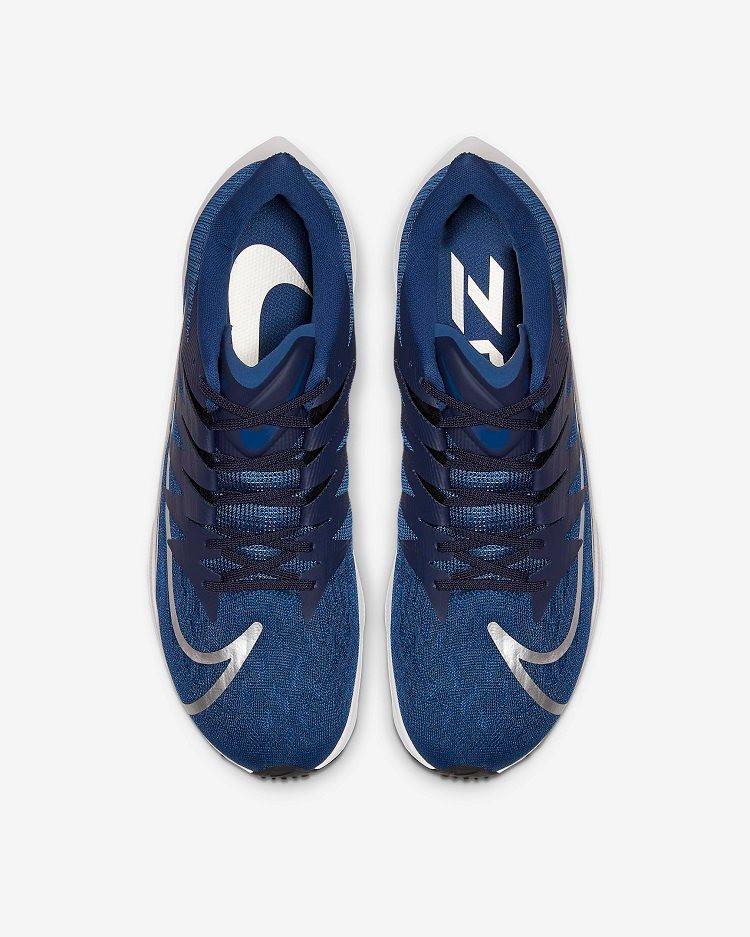 Nike Zoom Rival Fly Men’s Running Shoes 8WXRRR có phần upper được dệt nguyên khối bằng công nghệ Flyknit với các lỗ thoáng khí.