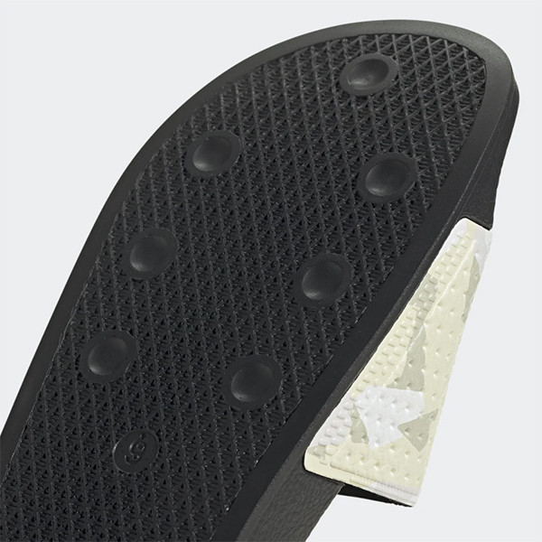 https://admin.thegioigiay.com/files/289/adidas-mens-adilette-camo-sand-black-slide-sandals-fw4391-3-6107a821ca96d.jpg