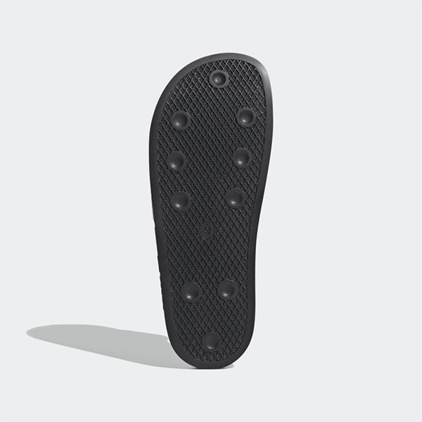 https://admin.thegioigiay.com/files/289/adidas-mens-adilette-camo-sand-black-slide-sandals-fw4391-6-6107a821e3131.jpg