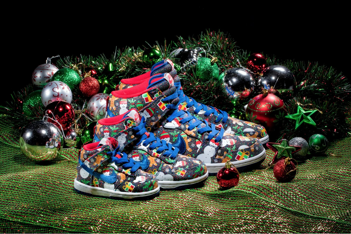 Lựa chọn những mẫu giày Giáng Sinh “độc nhất vô nhị” cho mùa Noel 2022