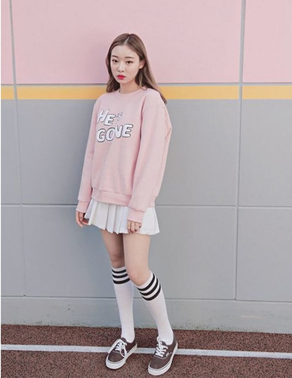phối đồ với giày vans nữ, giày vans phối đồ, cách phối đồ với giày vans nữ đi học, mix đồ với giày vans, mix đồ với giày vans nữ
