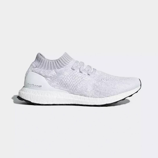 	 đánh giá giày adidas ultra boost, giày adidas ultra boost review, giày adidas ultra boost có tốt không,  adidas ultra boost chính hãng, adidas ultra boost giá