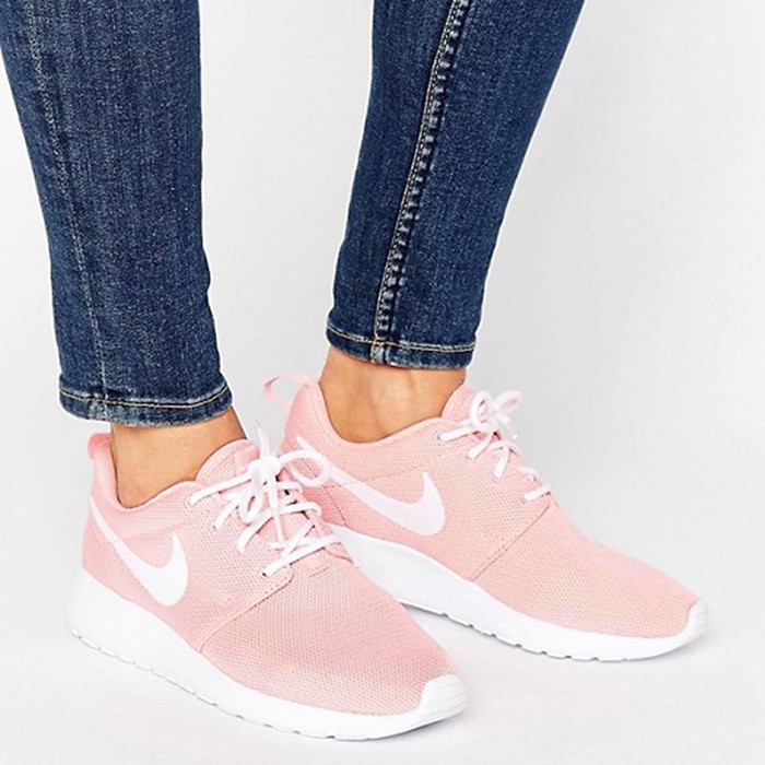 Giày Thể Thao Nike Roshe One Pink/White