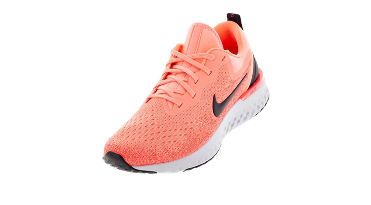 Nike Odyssey React Women's Running Shoes AO9820602 sử dụng bộ đế Nike React với các miếng cao su được trang bị ở vị trí mũi và gót giày giúp tăng độ bám