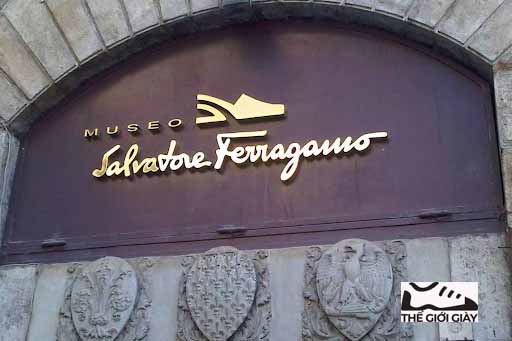 Đôi nét về thương hiệu giày Salvatore Ferragamo 