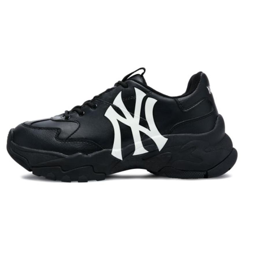 https://admin.thegioigiay.com/upload/product/2022/11/giay-sneaker-mlb-big-ball-chunky-a-mau-den-logo-trang-637d788d90cc9-23112022083405.jpg