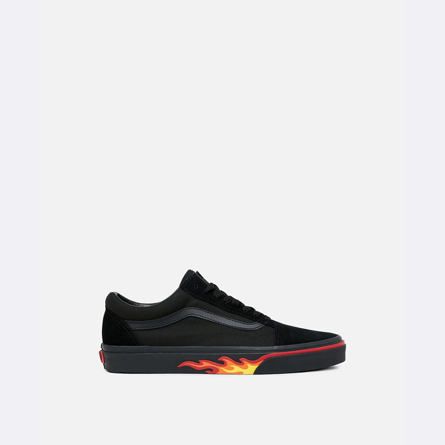 https://admin.thegioigiay.com/upload/product/2022/11/giay-sneakers-vans-old-skool-flame-all-black-mau-den-do-638183e55d70d-26112022101133.jpg