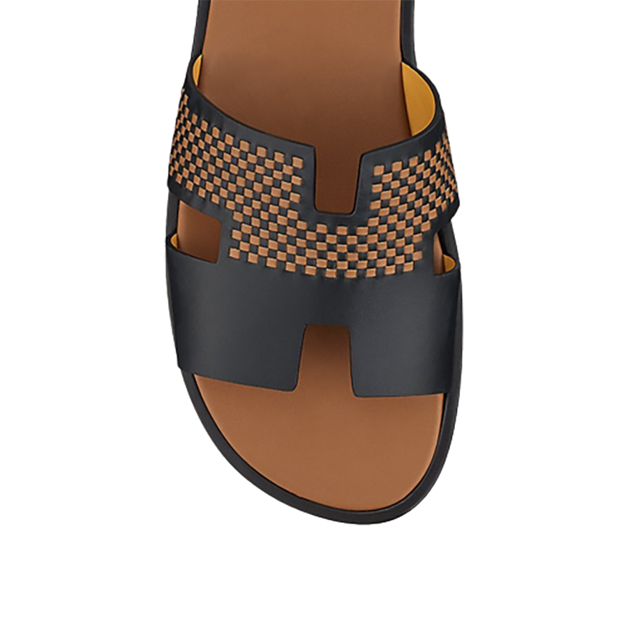 https://admin.thegioigiay.com/upload/product/2022/12/dep-hermes-logo-plain-leather-sandals-mau-den-nau-639a9c5147f63-15122022110225.png