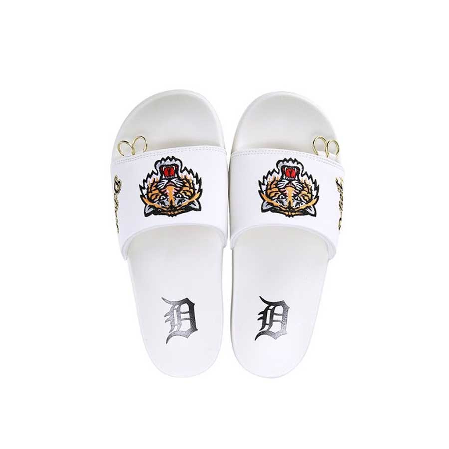 MLB Yankees Slippers Mens Fashion Footwear Slippers  Slides on  Carousell