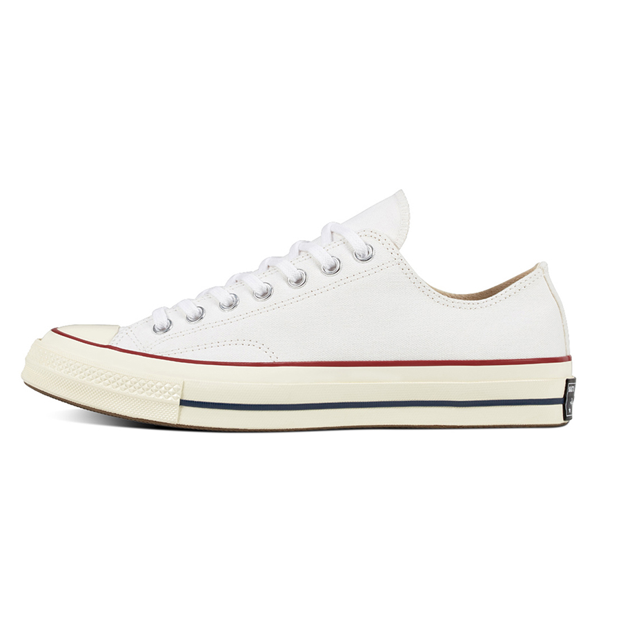 https://admin.thegioigiay.com/upload/product/2022/12/giay-sneaker-converse-chuck-1970s-low-size-42-63918813d3594-08122022134539.jpg