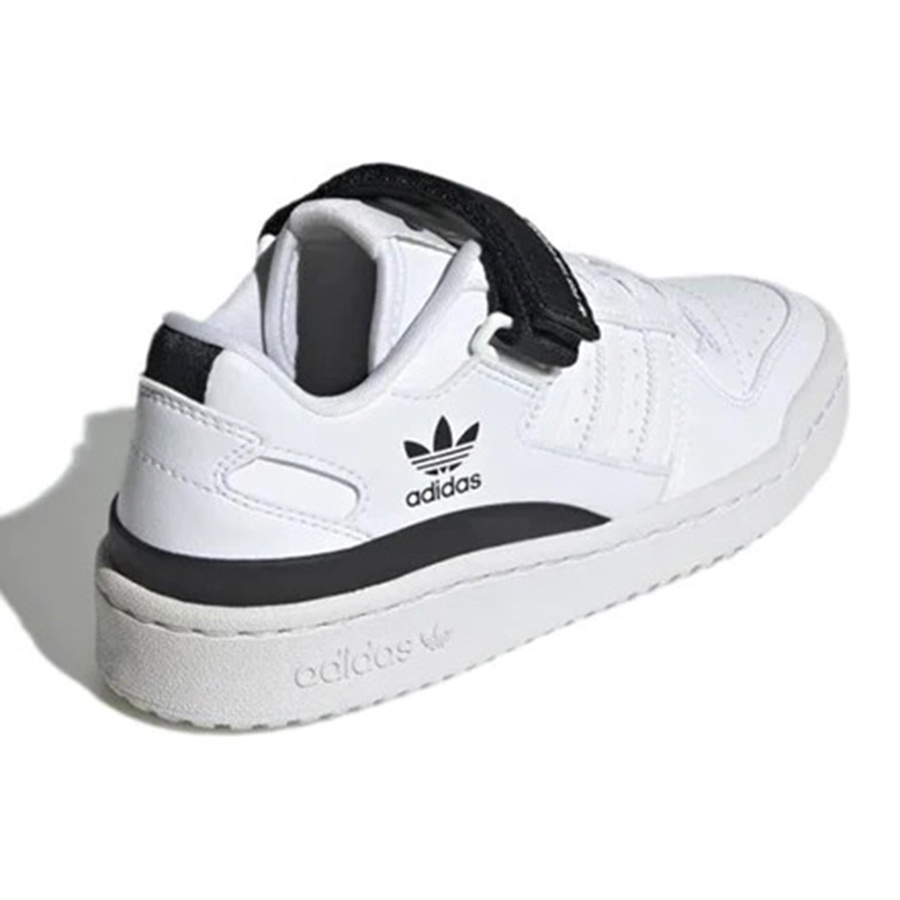 https://admin.thegioigiay.com/upload/product/2022/12/giay-the-thao-adidas-originals-forum-low-gs-white-black-gz0813-skate-shoes-mau-trang-den-639c3b052c947-16122022163149.jpg