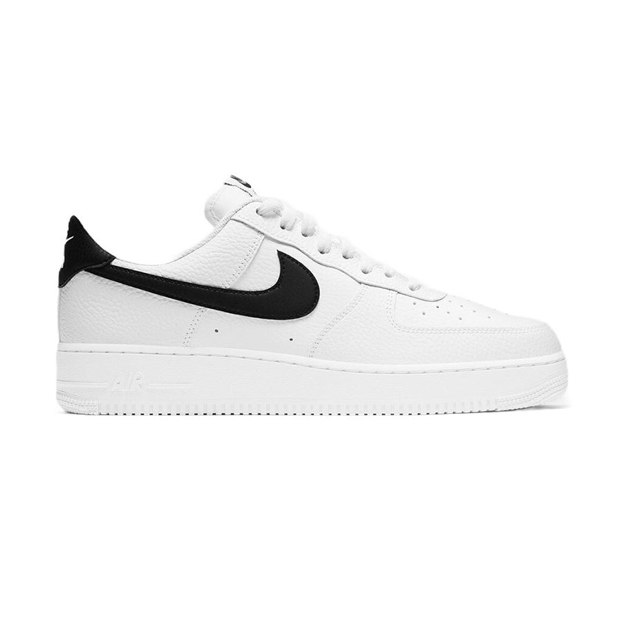 https://admin.thegioigiay.com/upload/product/2023/06/giay-the-thao-nam-nike-air-force-1-07-low-white-black-running-shoes-ct2302-100-mau-trang-40-5-6498f9ee819c5-26062023093734.jpg