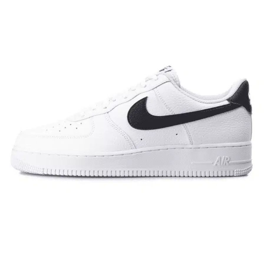https://admin.thegioigiay.com/upload/product/2023/06/giay-the-thao-nam-nike-air-force-1-07-low-white-black-running-shoes-ct2302-100-mau-trang-40-5-6498f9eed2d27-26062023093734.jpg
